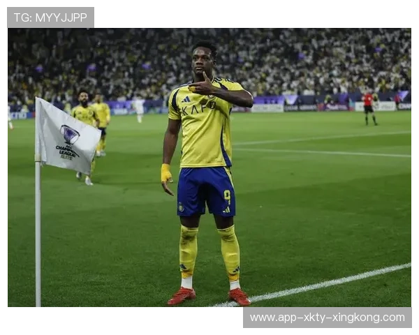 费内巴切内线协同极具统治感,土耳其赛区全面压制 费内巴切内线协同极具统治感,土耳其赛区全面压制